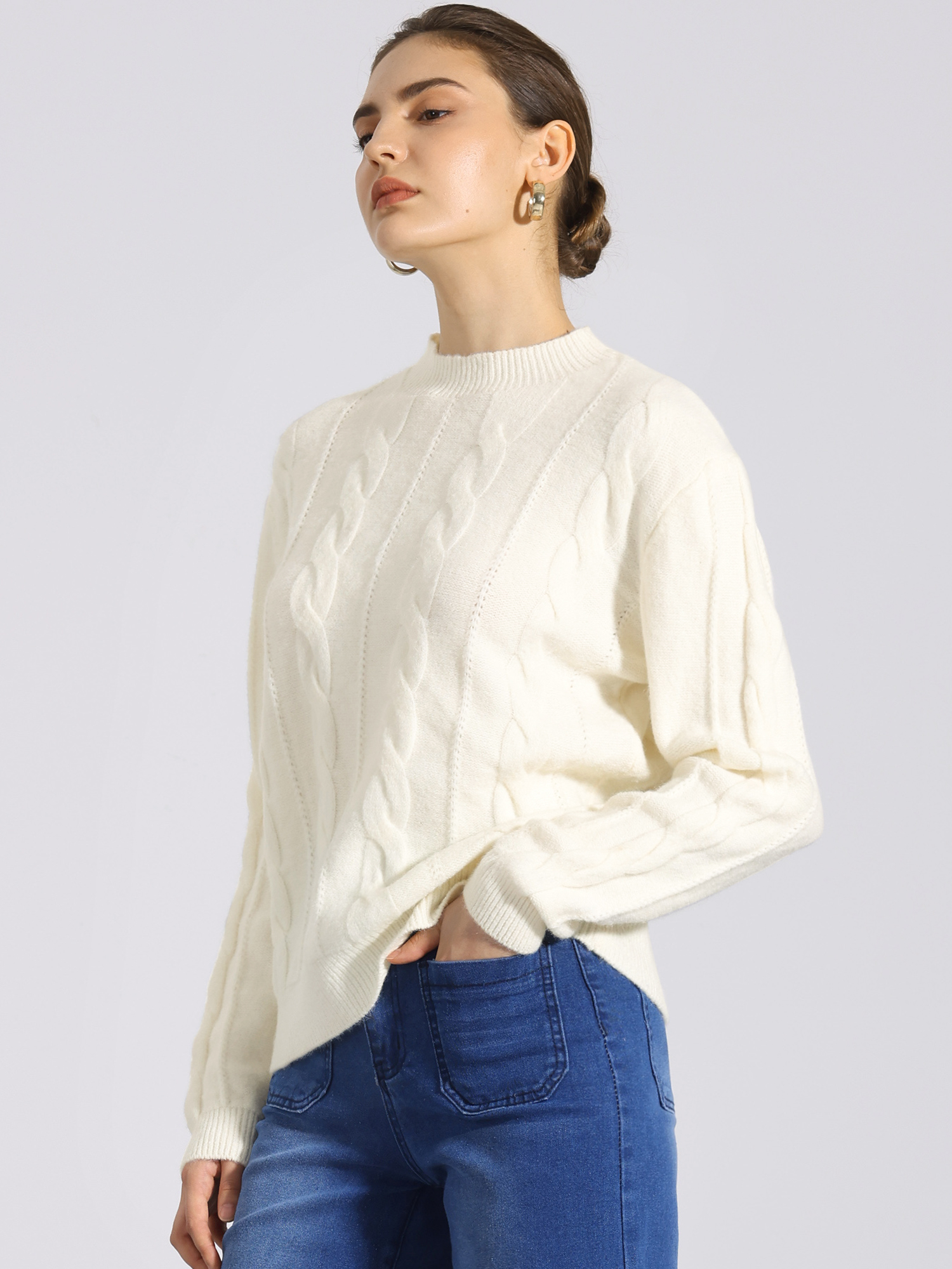 Long Sleeve Pullover Cable Knit Crew Neck Sweater White/L