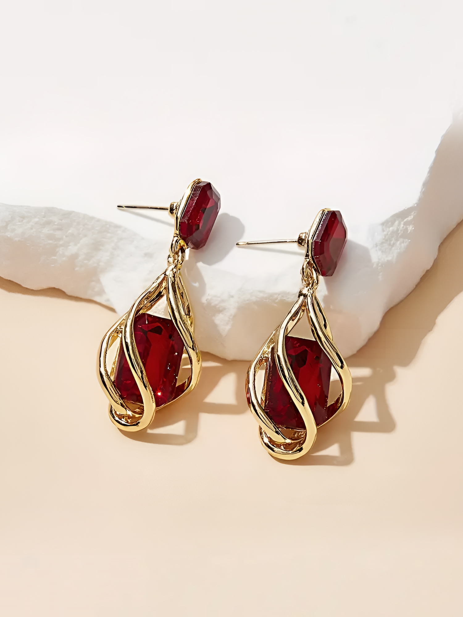 Faux Diamond Geometric Waterdrop Shape Drop Earrings Red/M