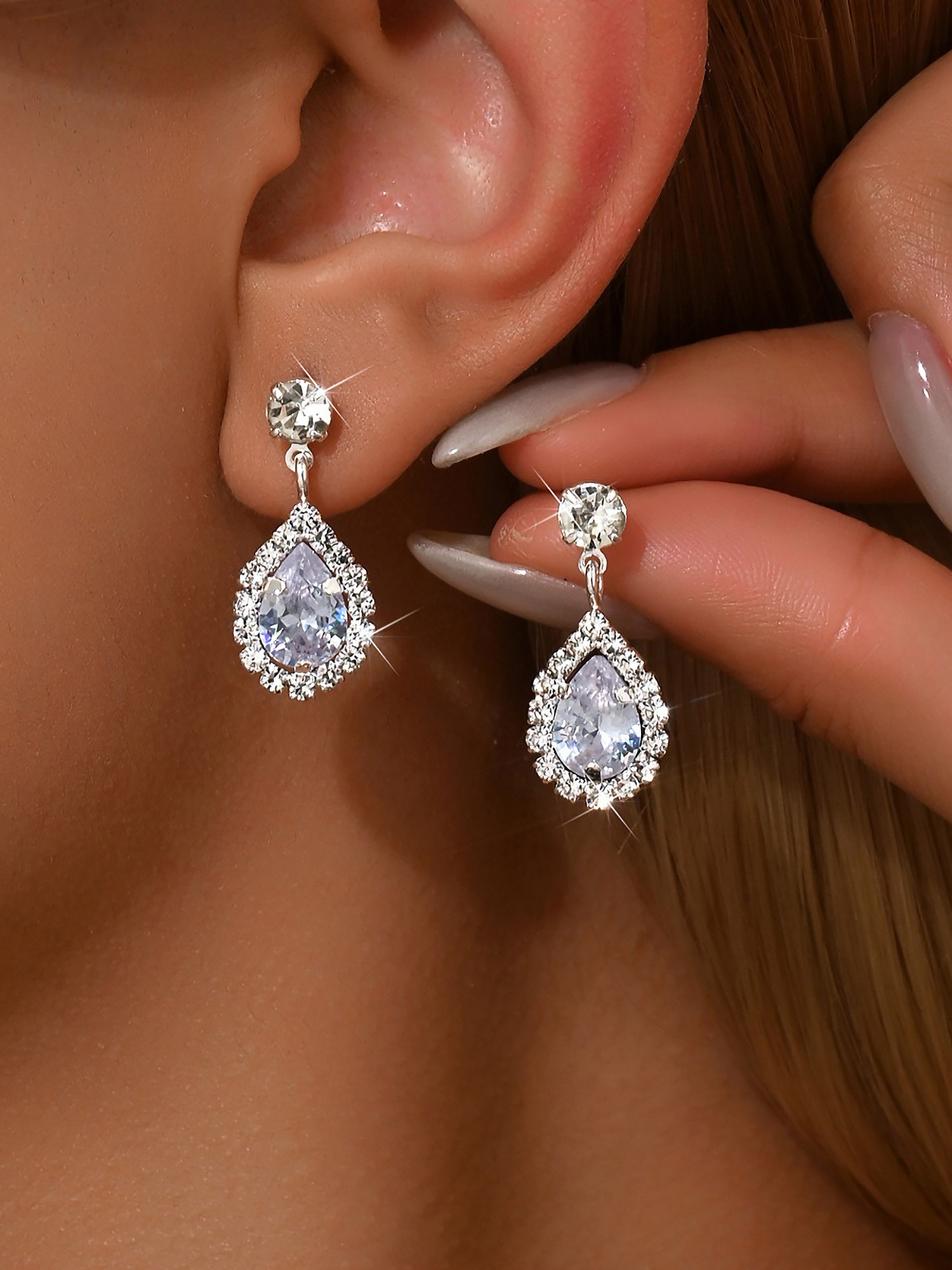 Faux Diamonds Teardrop Pendant Stud Earrings White/One Size