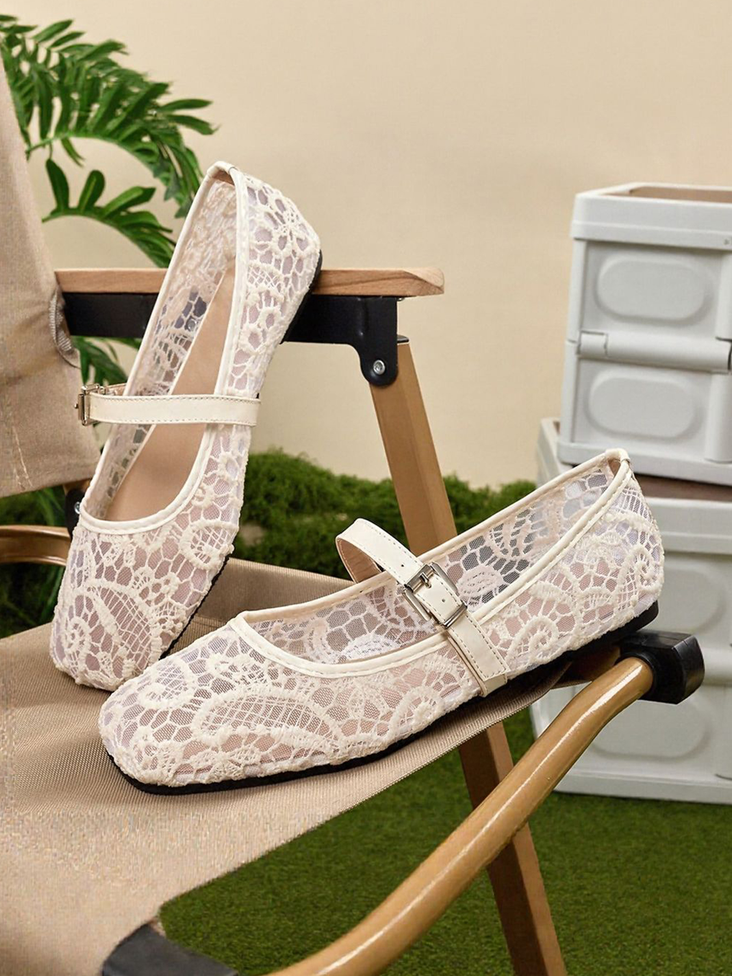 Lace Breathable Square Toes Flats Marie Jane Shoes White/6.5