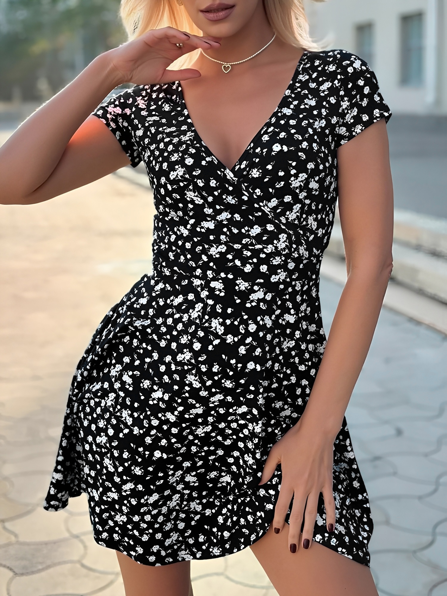 V Neck Short Sleeve Floral/Leopard Print Mini Dress Black/S