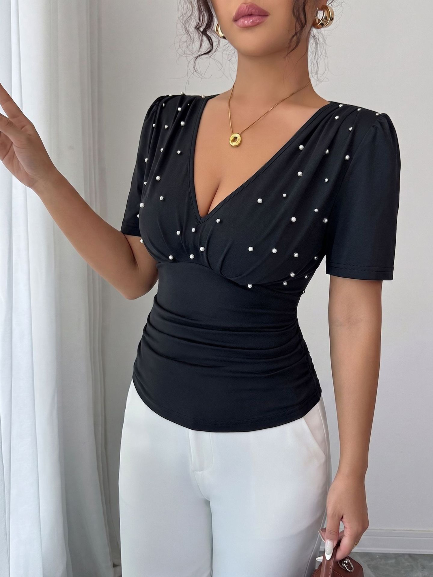 V Neck Ruched Faux Pearl Decor Short Sleeves Blouse Black/XS