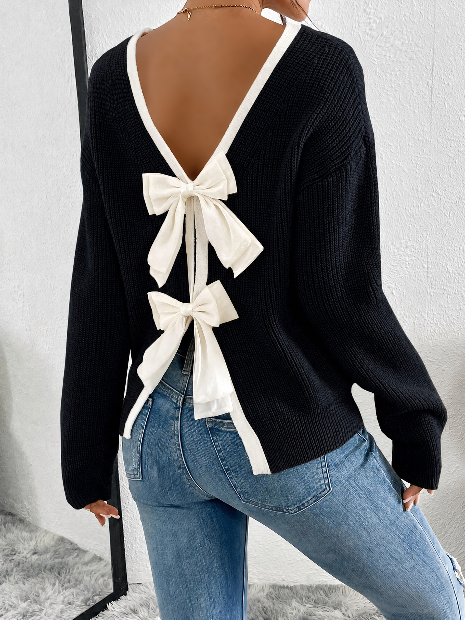 Colorblock Back Bow Long Sleeves Knitted Sweater Black/M